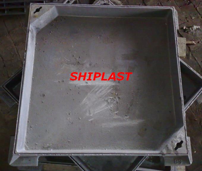 Ductile manhole cover and grate13