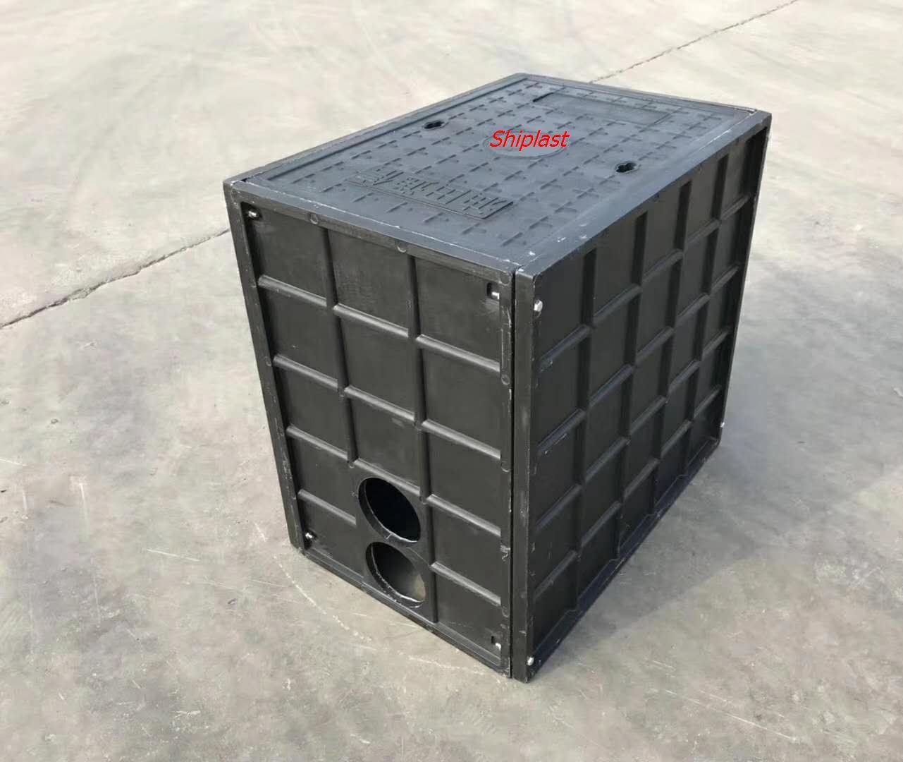 Manhole Box 10